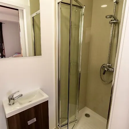 Guest H4u - Povoa Seaside ポボア・デ・バルジン