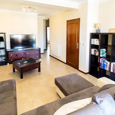 Guest H4u - Povoa Seaside Apartment