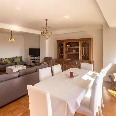 Guest H4u - Povoa Seaside アパート ポボア・デ・バルジン