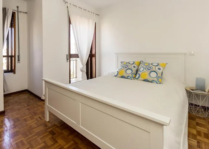 Guest H4u - Povoa Seaside *