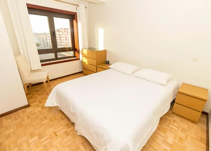 Guest H4u - Povoa Seaside Apartment